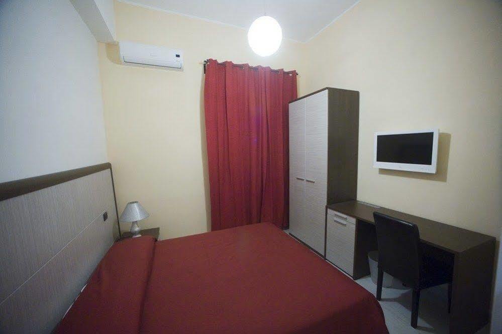 Sant'Agostino Affittacamere Reggio di Calabria Exteriör bild